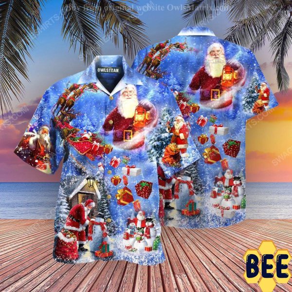 Christmas Holiday Santa Is Coming Town Full Print Trending Hawaiian Shirt-1