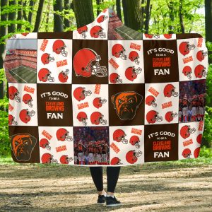 It'S Good To Be A Cleveland Browns Fan Hooded Blanket