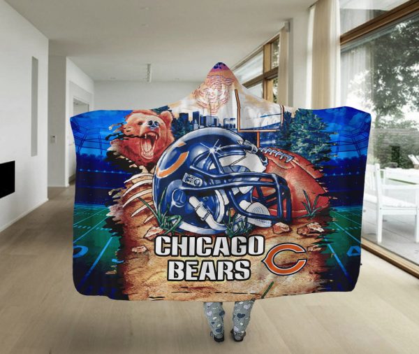 Pro Shop Chicago Bears Home Field Advantage Hooded Blanket