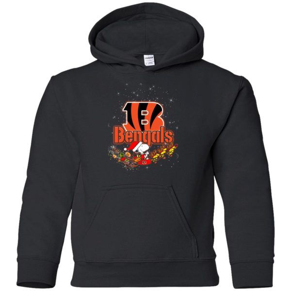 Snoopy Christmas Cincinnati Bengals T Shirts